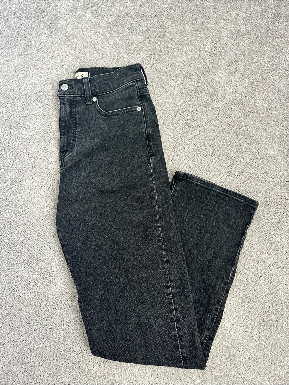 Madewell Black 90s Straight Leg Jeans